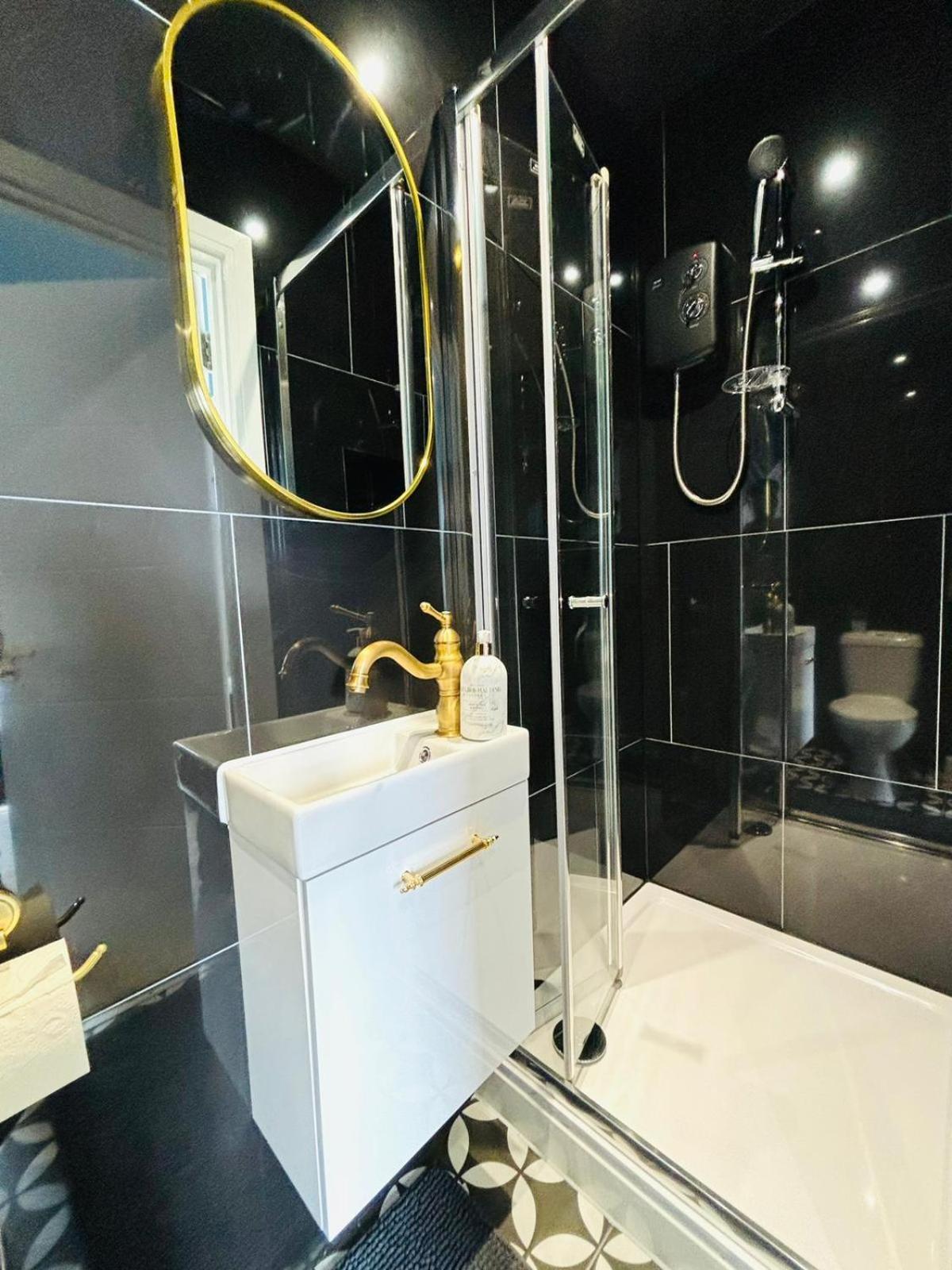 London 31 Central Studio, Ideal For Tourists Top Locations Экстерьер фото