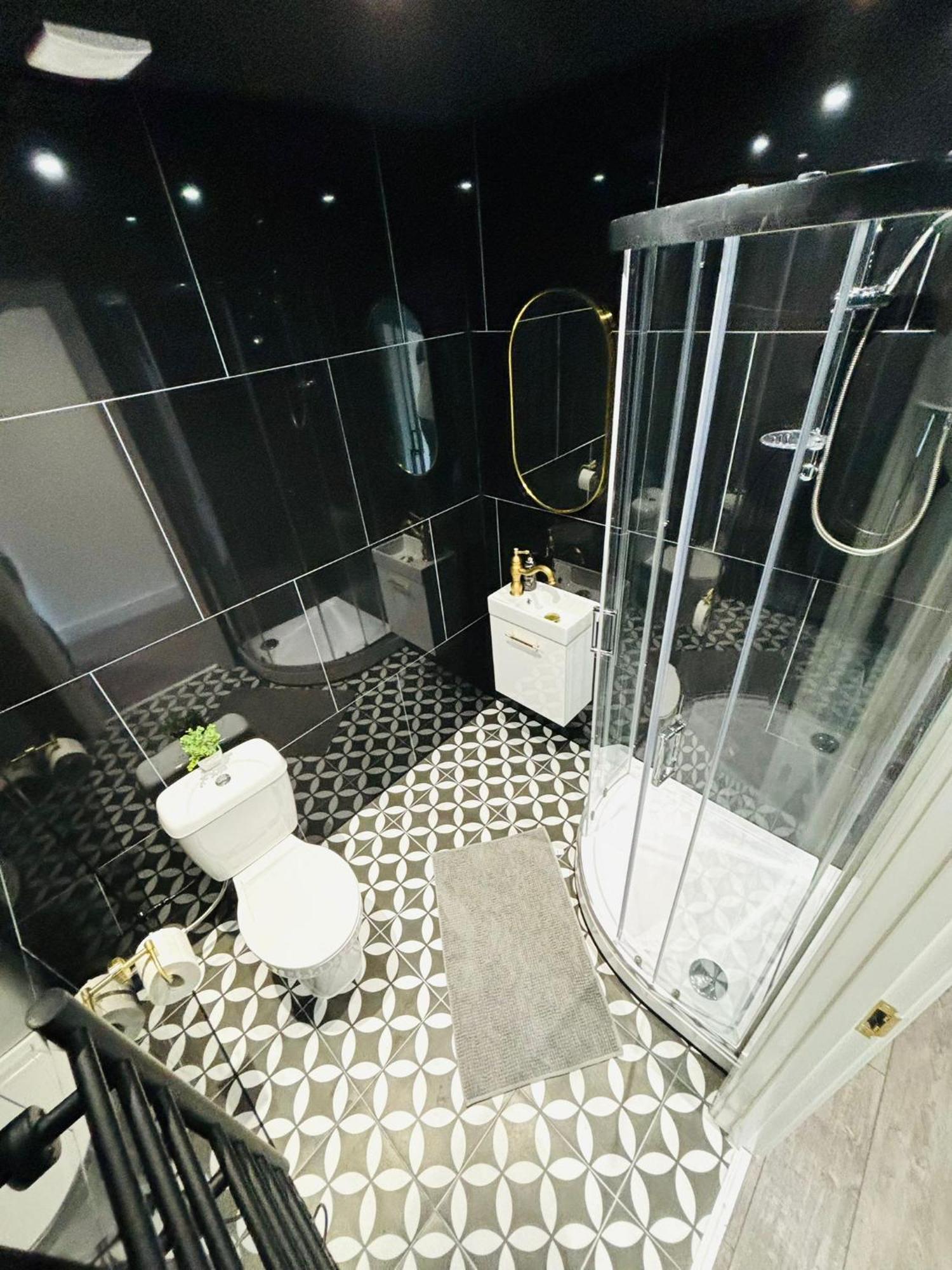 London 31 Central Studio, Ideal For Tourists Top Locations Экстерьер фото